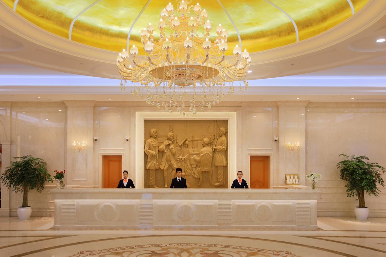 Venus International Hotel Shanghai South Shenjiang Road Exterior photo