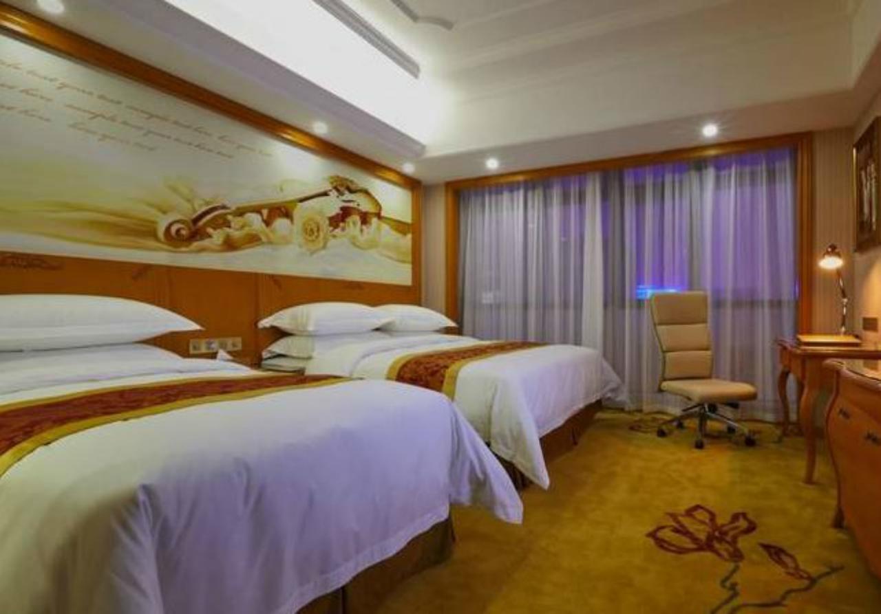 Venus International Hotel Shanghai South Shenjiang Road Exterior photo